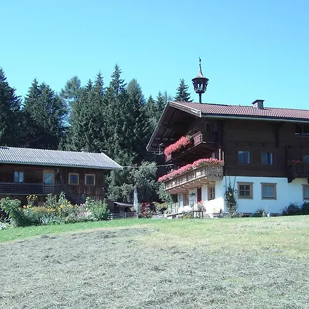 Farm stay Mitterhaidgut Hollersbach im Pinzgau